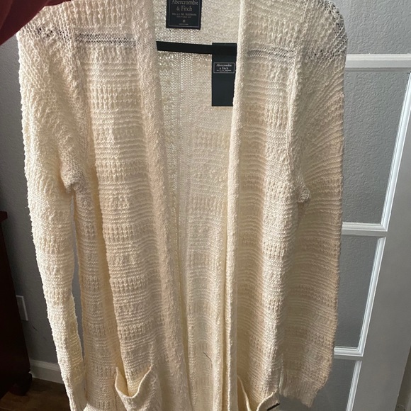 Abercrombie & Fitch Sweaters - Off white popcorn cardigan A&F
